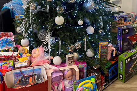 Close Brothers Motor Finance raise £7,149 for Cash for Kids’ Mission Christmas appeal